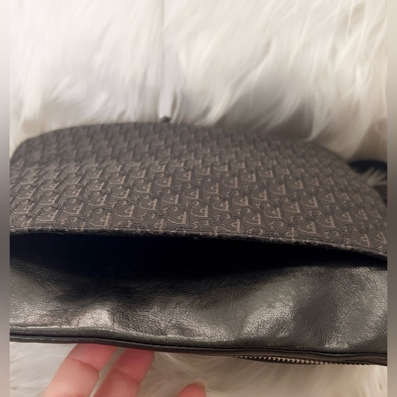 Christian Dior Trotter Canvas & Leather Crossbody - Picture 4 of 12